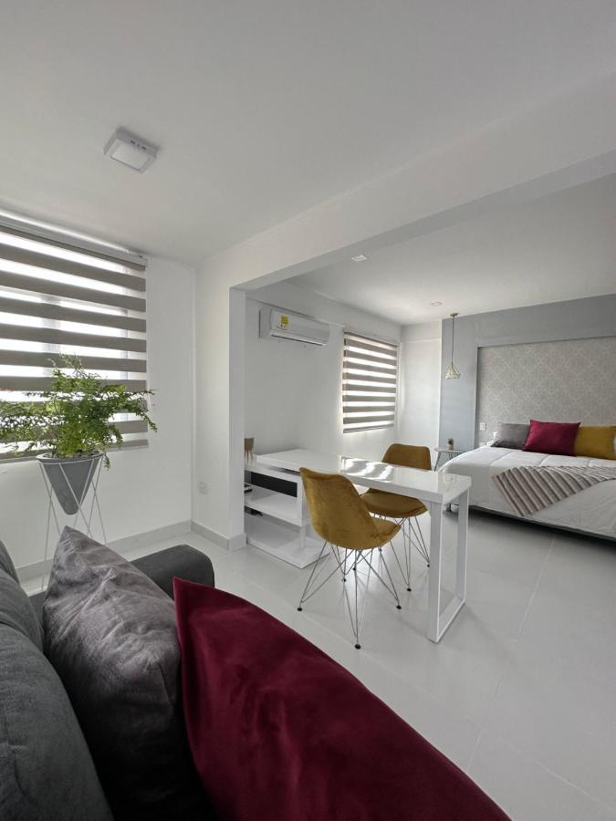 Apartasuites Mardini Cartagena Exteriör bild